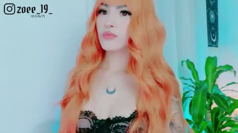 Zoe  online show from June 2, 2026, 4:25 am
