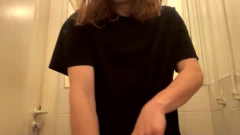 Cutegoth online show from December 28, 2024, 8:37 am