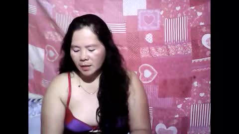 cutehornymom online show from June 3, 2026, 7:19 pm