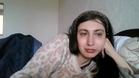 cutekattie online show from April 9, 2026, 4:56 am