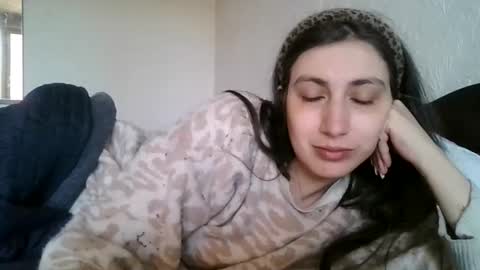 cutekattie online show from April 17, 2026, 4:26 am