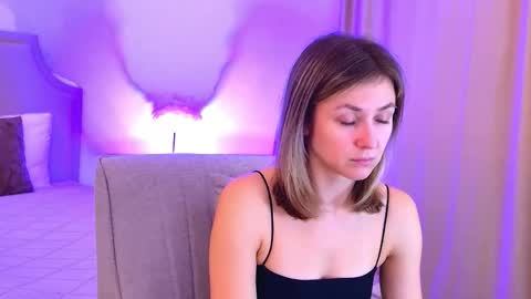 cutemirage online show from March 16, 2026, 2:32 pm