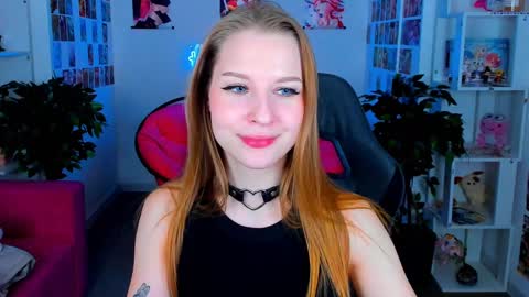 Snapshot of cutemousee chatting on December 18, 2024, 12:21 am Rina online show from December 18, 2024, 12:21 am