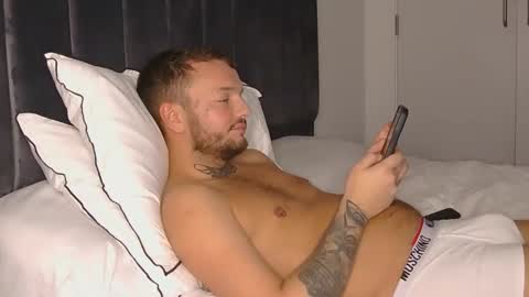 cutescottishlad online show from January 16, 2026, 7:51 pm