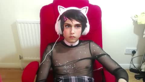 cutest_princess online show from October 2, 2025, 10:17 pm