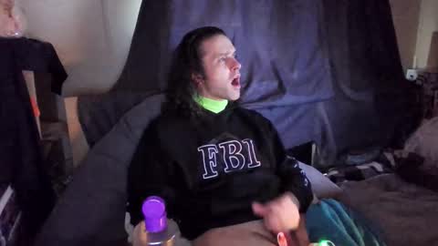 cuteteddybare online show from April 19, 2026, 2:16 pm