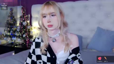 Tomie online show from January 11, 2026, 9:53 pm