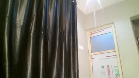 Snapshot of cutezia12 chatting on October 22, 2025, 2:56 am Zia online show from October 22, 2025, 2:56 am