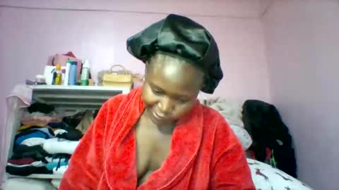 cutezola online show from September 11, 2025, 6:24 am