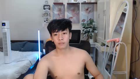 Neil Taylor online show from November 16, 2025, 6:24 pm