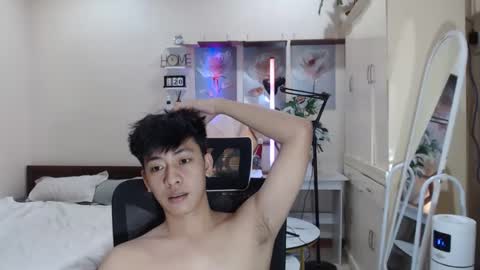 Neil Taylor online show from November 27, 2025, 6:10 pm