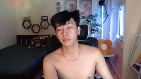 Neil Taylor online show from December 18, 2025, 7:53 pm