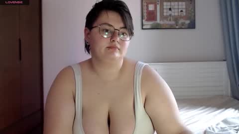 Sophie  Lilith online show from September 27, 2025, 7:24 am