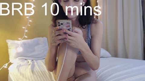 Lilliana or Lil 3 online show from December 2, 2024, 11:45 am