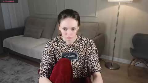 Snapshot of cutie_naughty_girl chatting on February 2, 2026, 5:28 am Kate online show from February 2, 2026, 5:28 am