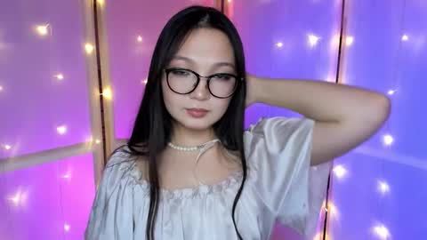 cutie_nikky online show from October 8, 2025, 2:20 am