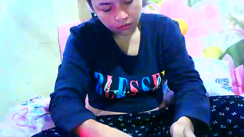 cutie_pie02 online show from March 16, 2026, 12:27 am