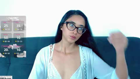 miss ari  online show from September 25, 2025, 10:35 pm