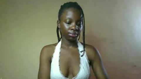 cutty_teshy online show from February 10, 2025, 9:14 am