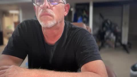 cuuminpussy online show from November 27, 2025, 6:48 am