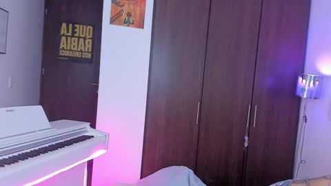 Cyan online show from February 23, 2025, 3:24 am