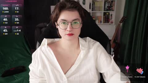 Helen Blossom online show from December 26, 2024, 9:04 pm