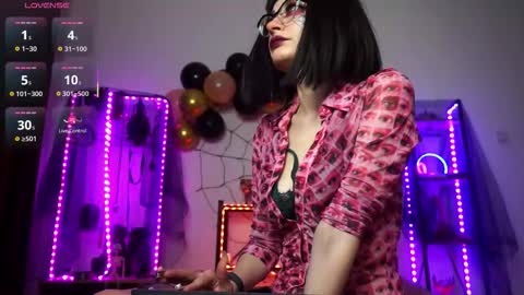 Lily Goddess online show from October 22, 2025, 6:02 am
