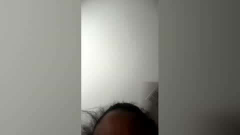 cynaidiiore online show from April 16, 2026, 3:13 pm