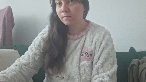 Cyndee Winter online show from October 15, 2025, 7:52 am