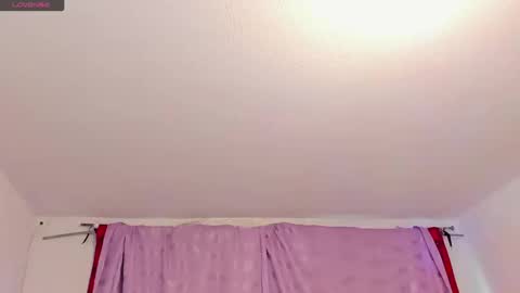 Cynthia online show from September 8, 2025, 2:16 pm