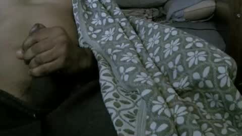 cyrus225 online show from December 1, 2025, 6:13 pm