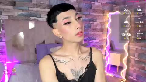 cyrus_tay online show from June 11, 2026, 12:03 pm