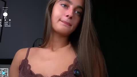 Isabella online show from February 15, 2026, 1:13 am