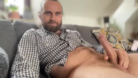 d0n_gi0vanni online show from November 4, 2025, 12:48 pm