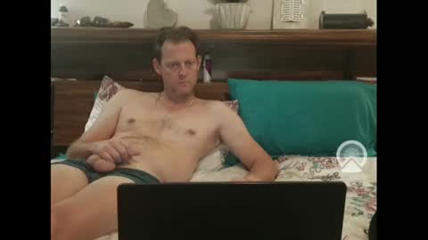 Snapshot of d4p_couple chatting on February 12, 2025, 7:24 pm Deb peter online show from February 12, 2025, 7:24 pm