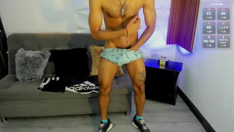 Mauricio online show from December 18, 2024, 8:57 pm