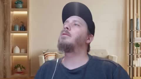 dabbydaddy25 online show from February 1, 2026, 4:49 pm