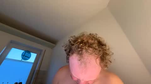 dachdecker7269 online show from March 27, 2026, 5:13 am