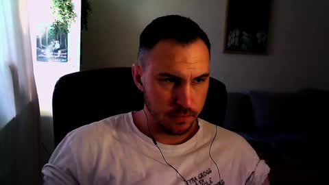 DadBodStephen online show from December 4, 2024, 8:12 am