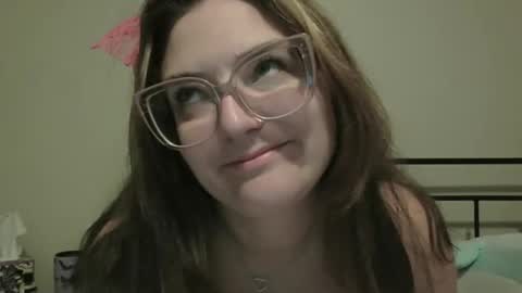 daddies_princesss online show from September 12, 2025, 12:33 am
