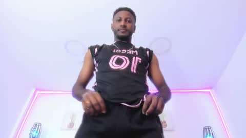 Snapshot of daddyblack_ chatting on June 9, 2026, 7:14 pm Alex online show from June 9, 2026, 7:14 pm