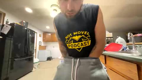 daddydic120402 online show from November 2, 2025, 12:40 pm