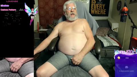 Snapshot of daddydom4fun chatting on January 30, 2025, 11:02 pm Daddydom4fun online show from January 30, 2025, 11:02 pm