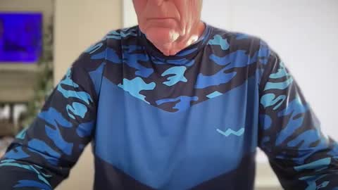 daddyfukkhole online show from December 4, 2025, 3:32 pm