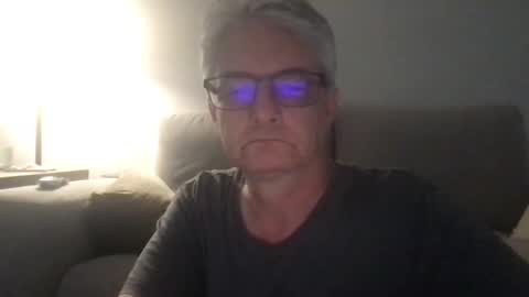 daddymike92883_1 online show from January 16, 2025, 8:22 am