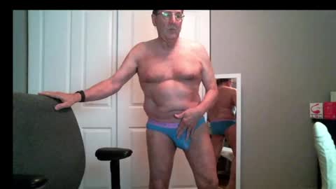 Snapshot of daddys7plus chatting on May 8, 2026, 2:06 am daddys7plus online show from May 8, 2026, 2:06 am