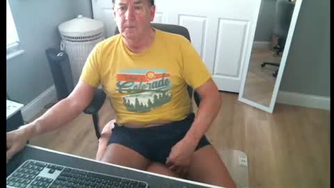 Snapshot of daddys7plus chatting on June 12, 2026, 1:32 pm daddys7plus online show from June 12, 2026, 1:32 pm
