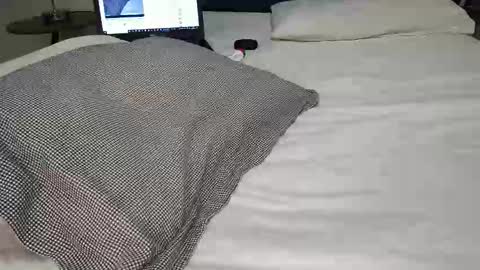 Snapshot of daddyslittleebony chatting on December 3, 2025, 9:29 am daddyslittleebony online show from December 3, 2025, 9:29 am