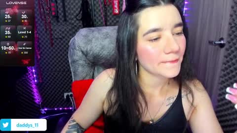 Lili online show from March 5, 2025, 4:24 pm