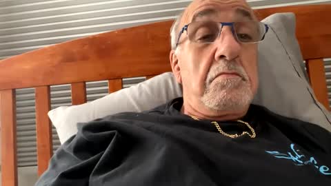 daddyweis online show from October 9, 2025, 2:31 am